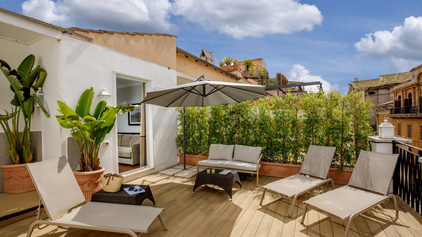 Relais-Luxury-Corso-suite-terrazza-roma-foto